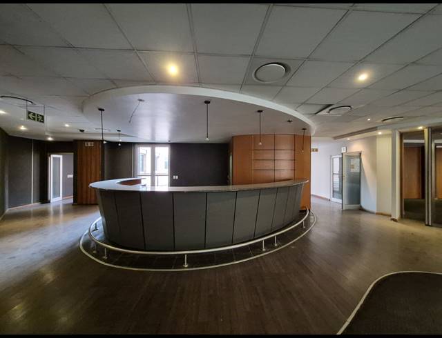10,702M² OFFICE TO LET IN ILLOVO
